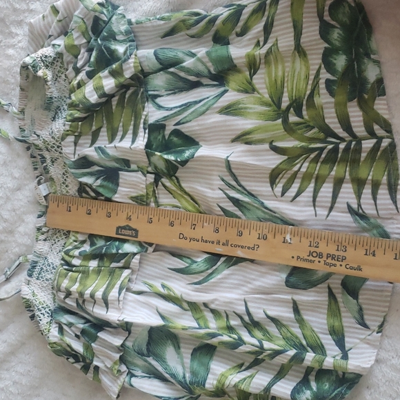 Lounge Set, Size Small - Picture 14 of 14